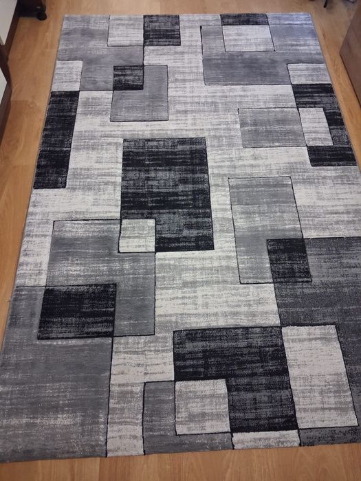 Covor dimensiuni 150x230cm
