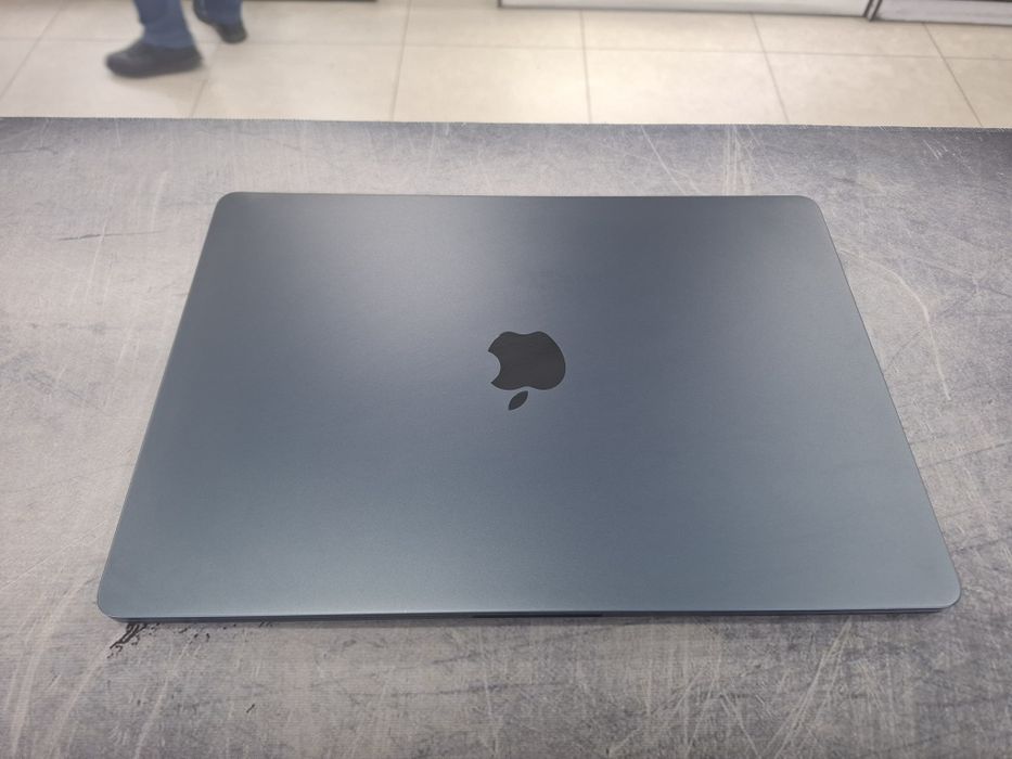 Macbook air m3 16/512 dyum 15", 98 % emkost