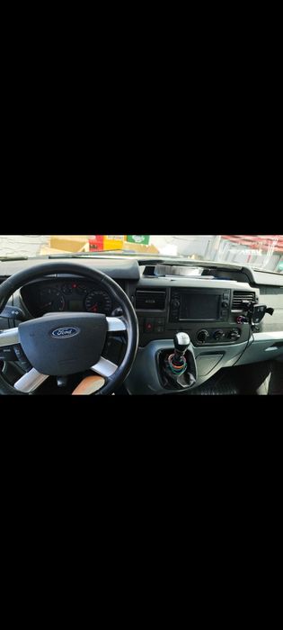 Vând Ford transit