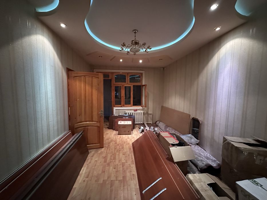 Феруза Продается квартира 2/4/4 балкон 1.5х6 Можно Под Ипотеку