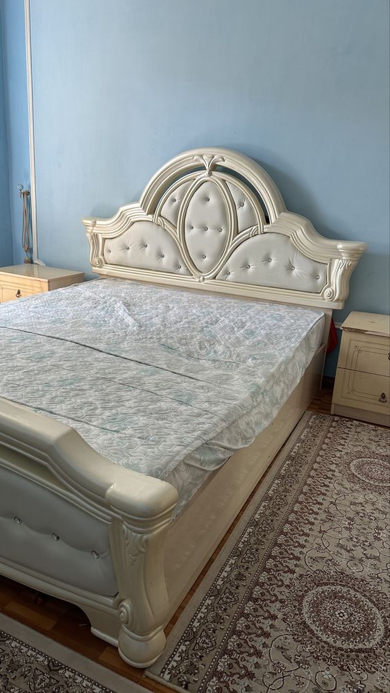 Продается спалный гарнитур