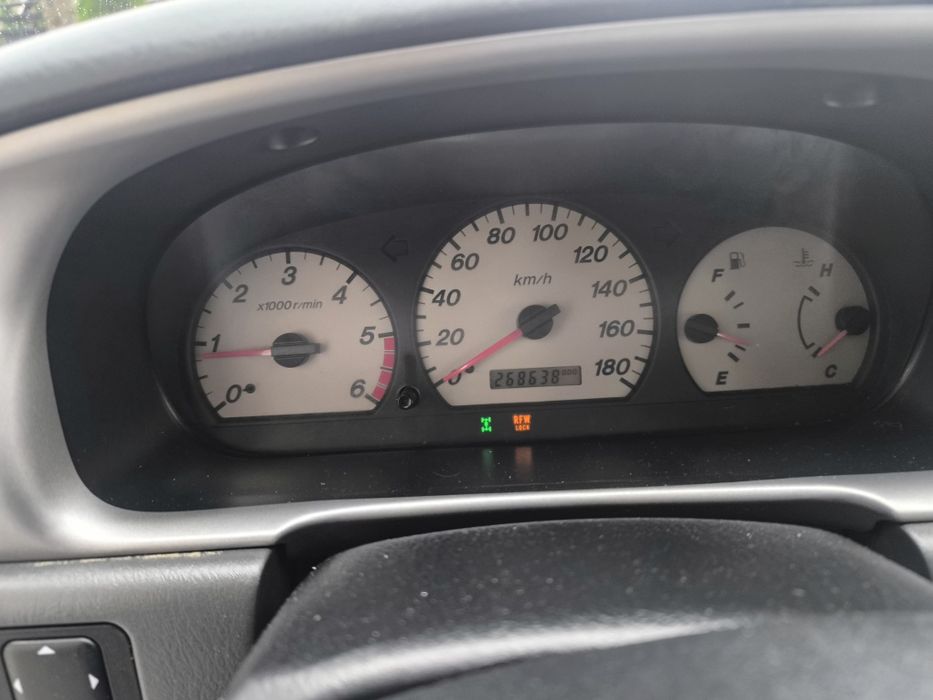 Ford Ranger 2.5 diesel, 143 cp, 4x4 cu reductor și RDW lock,an 2005