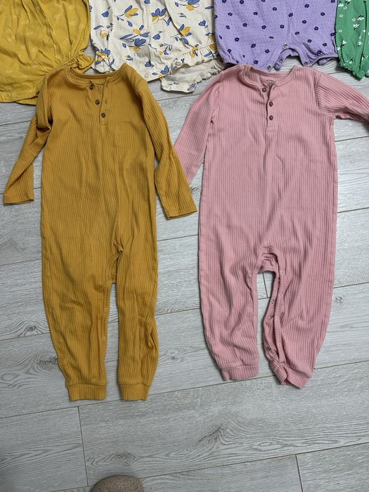 Голям сет с ромпъри 1-2г.