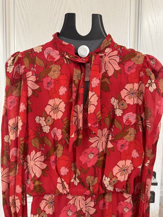 Jenskiy ko’ylak xs-s razmer Zara