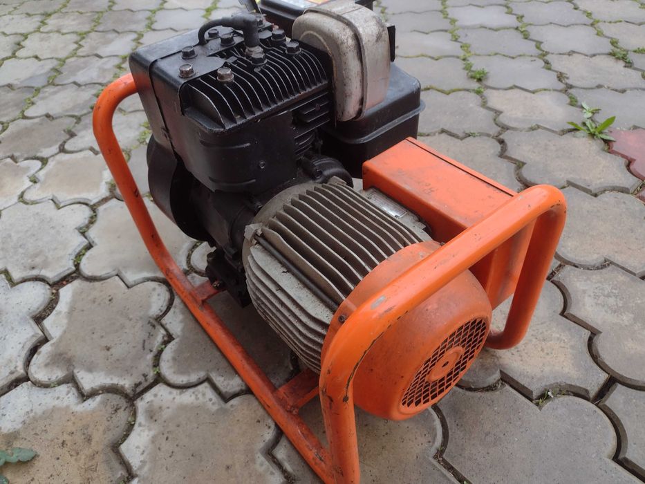 Generator electric  2000 KVA - briggs&stratton 5 cp