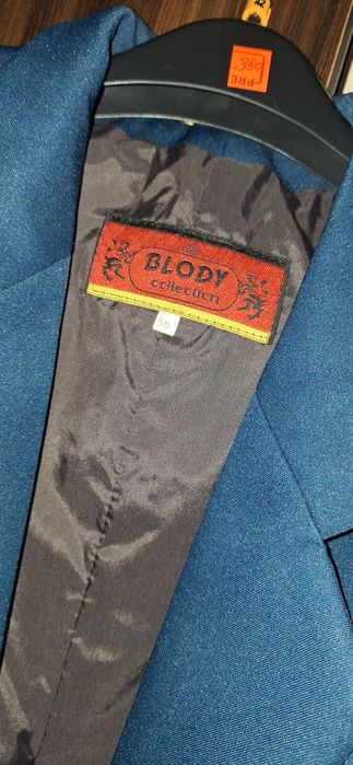 Costum pentru barbati