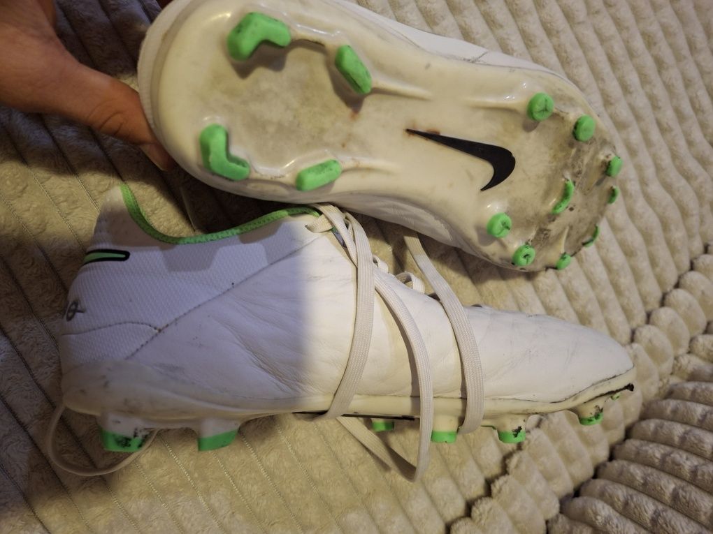 Бутонки Nike(найк) tiempo