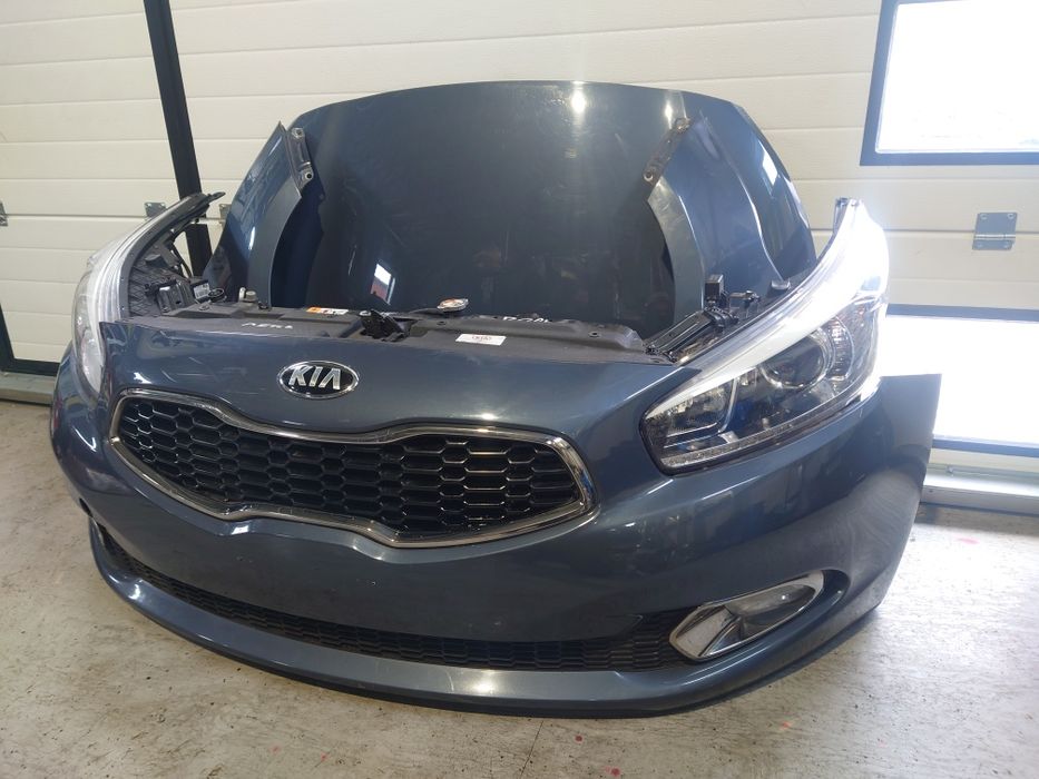 Fata completa Kia Ceed 2014 capota bara far aripa trager radiator