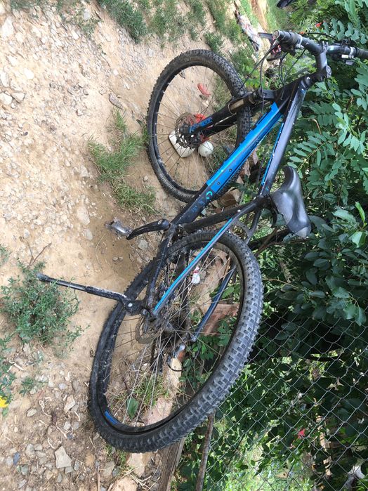 bicicleta marca cube