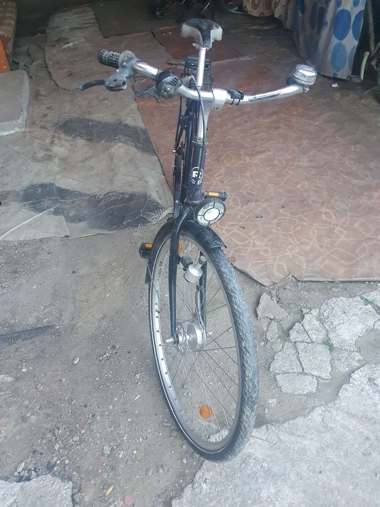 Vând bicicleta ragazz