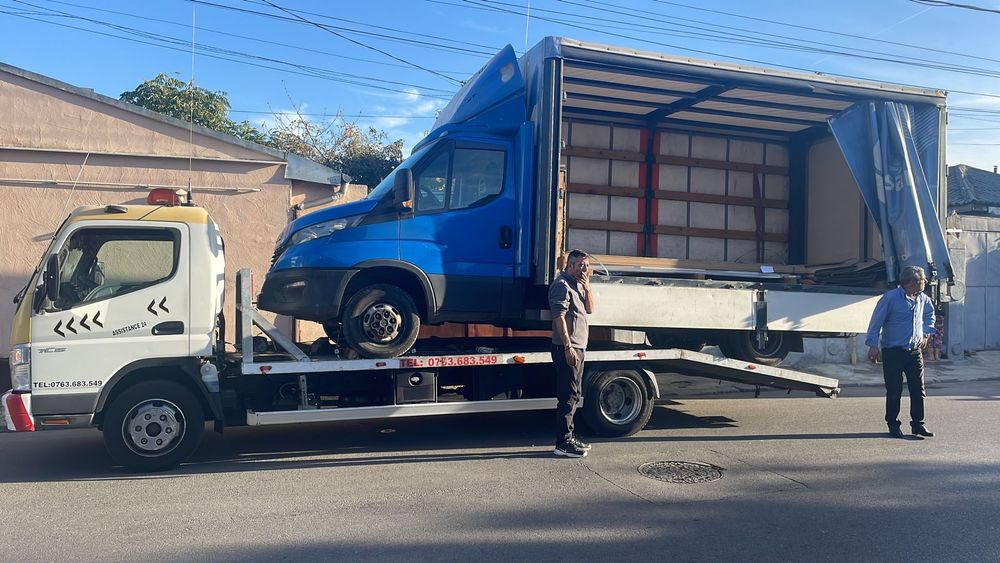 Tractari auto Bucuresti Ilfov Platforma auto Transport dube utilaje
