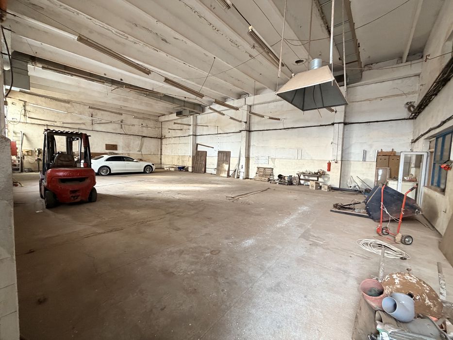 Промишлен имот в промишлена зона Сливен