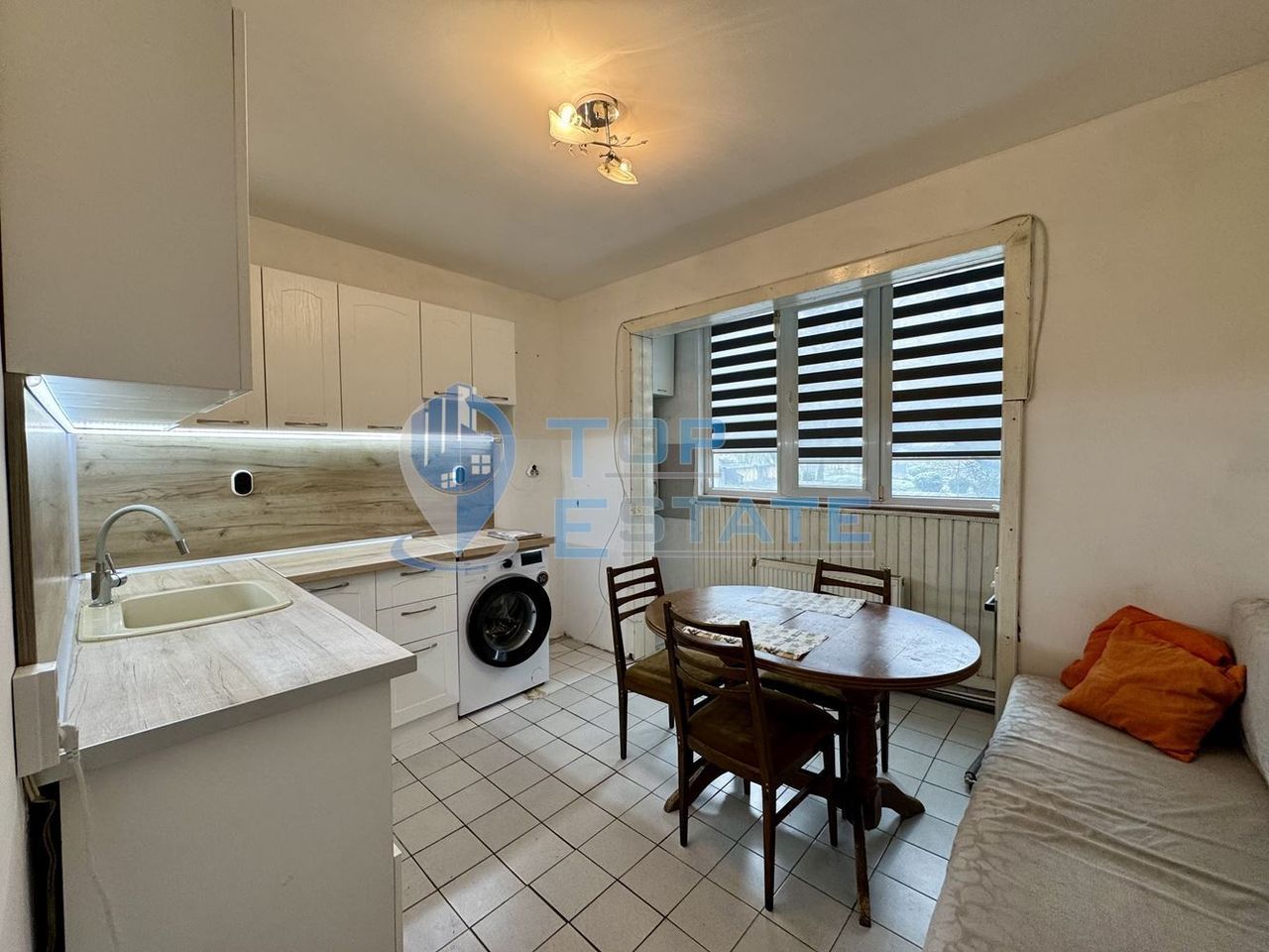 Продава се Тристаен апартамент в Горна Оряховица - 78 кв.м за 1090 €/кв.м - Снимка #6