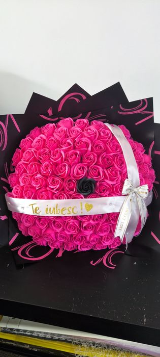 Buchet trandafiri sapun