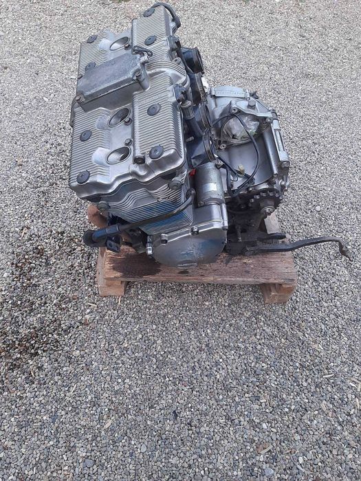 MOTOR / MOTO / suzuki gsx 600 F
