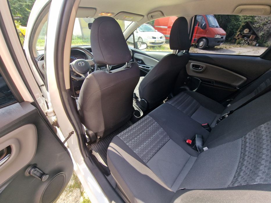 Vand Toyota Yaris hybrid