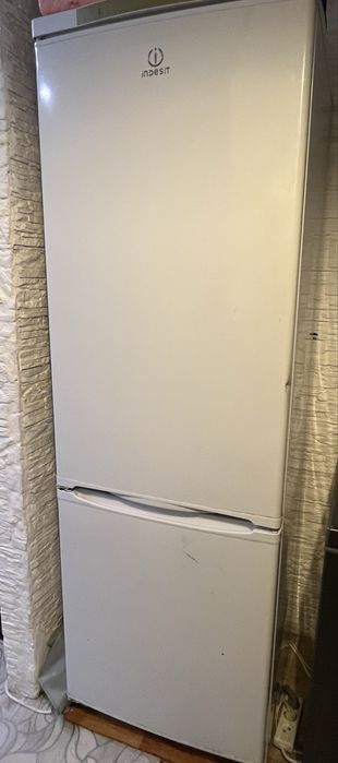 продам холодильник полностью в рабочем состоянии