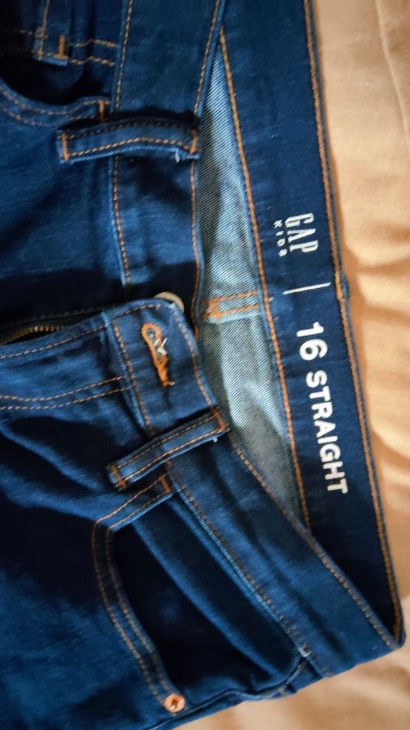 Gap straight jeans из США  на 13-16 Лет