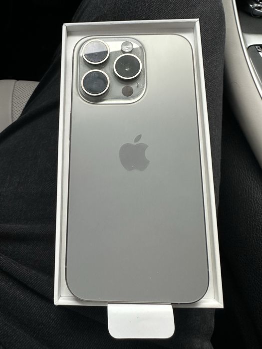 Срочно продам Iphone 15 pro 1tb korobka dokument bor
