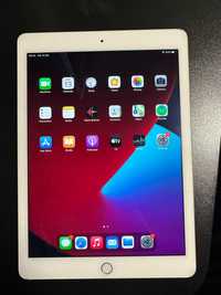 Apple iPad Air 2 16GB silver WiFi, A1566, stare foarte buna