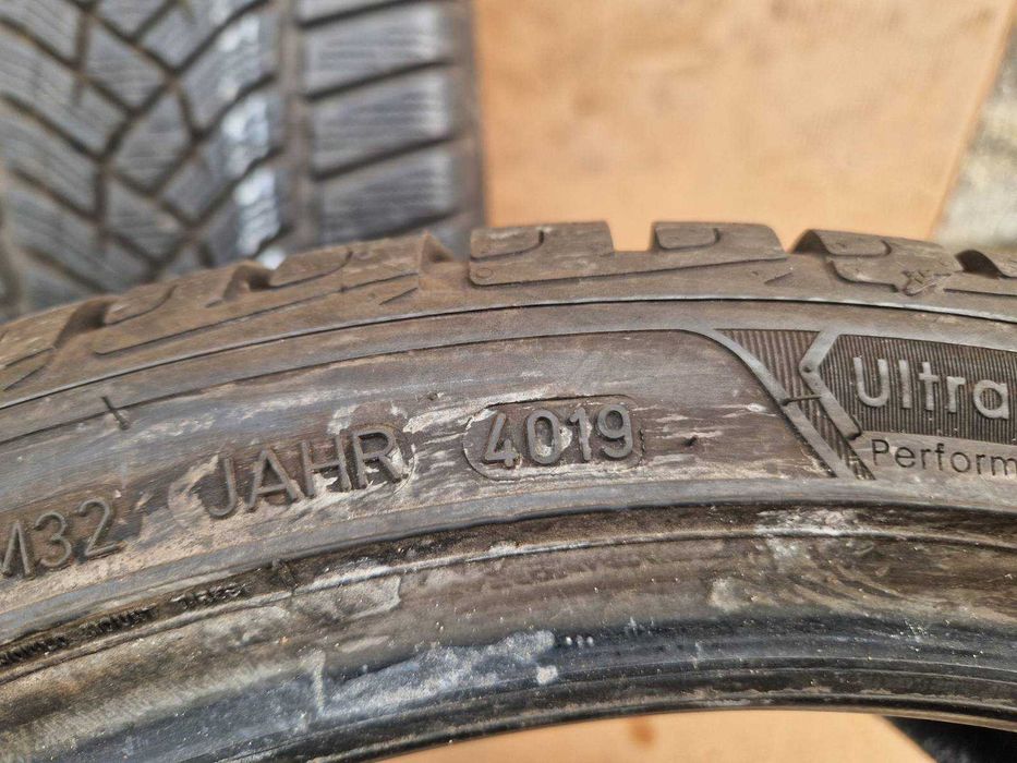 2 Goodyear R19 255/35
Зимни гуми 
DOT4019