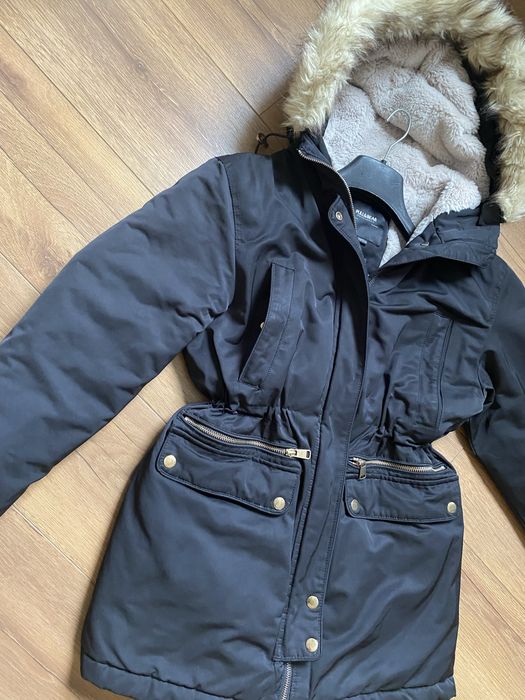 Дамско Черно зимно яке парка Pull&bear
