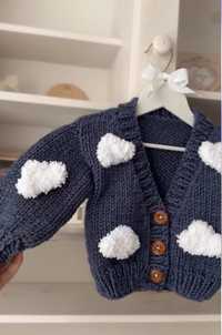 Cardigan tricotat manual cu norisori
