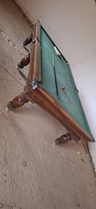 Бильярд стол сотилади