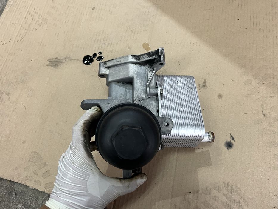 Конзолата на масления филтър за BMW E39 E46 (M57D30)