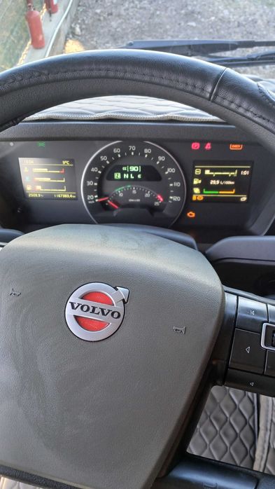 Ansamblu volvo FH 500 + semiremorca standard