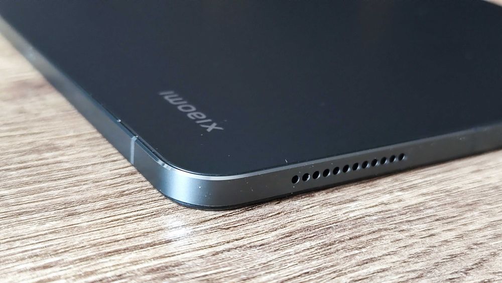 Продавам таблет XIAOMI Pad 5 11" inch 6 RAM 128 ROM