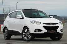 Hyundai ix35 Premium Edition ~4WD ~Keyless~Xenon~GARANTIE 12 luni ~RATE ~REVIZiE
