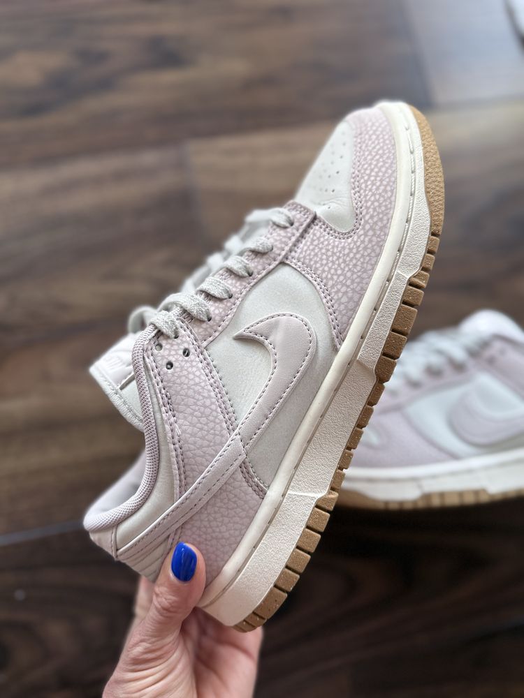 Маратонки/кожени кецове Nike dunk low 38.5, дамски