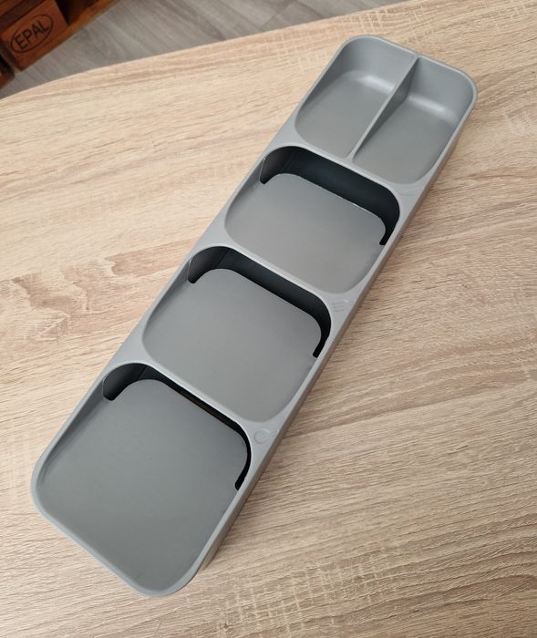 Organizator compact tacamuri