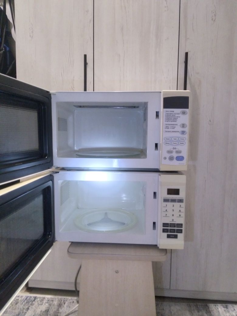 Продам микровалновку.