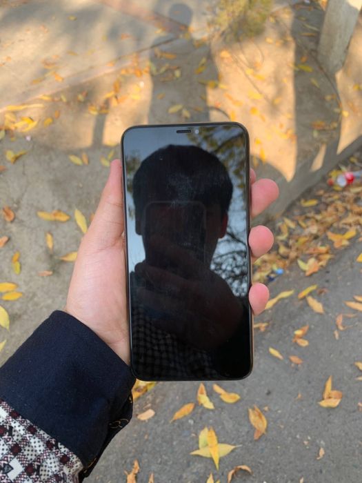 Iohone xs max gold 64gb