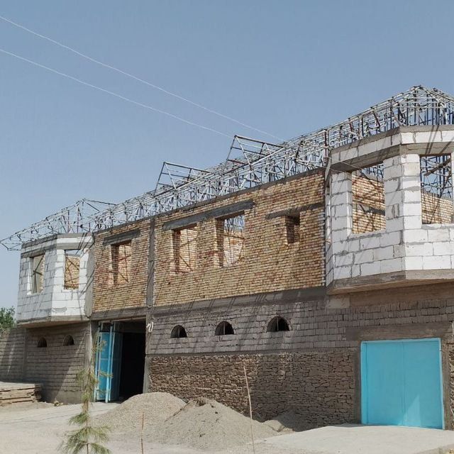 Kantiner materialdan tom va naves xizmati