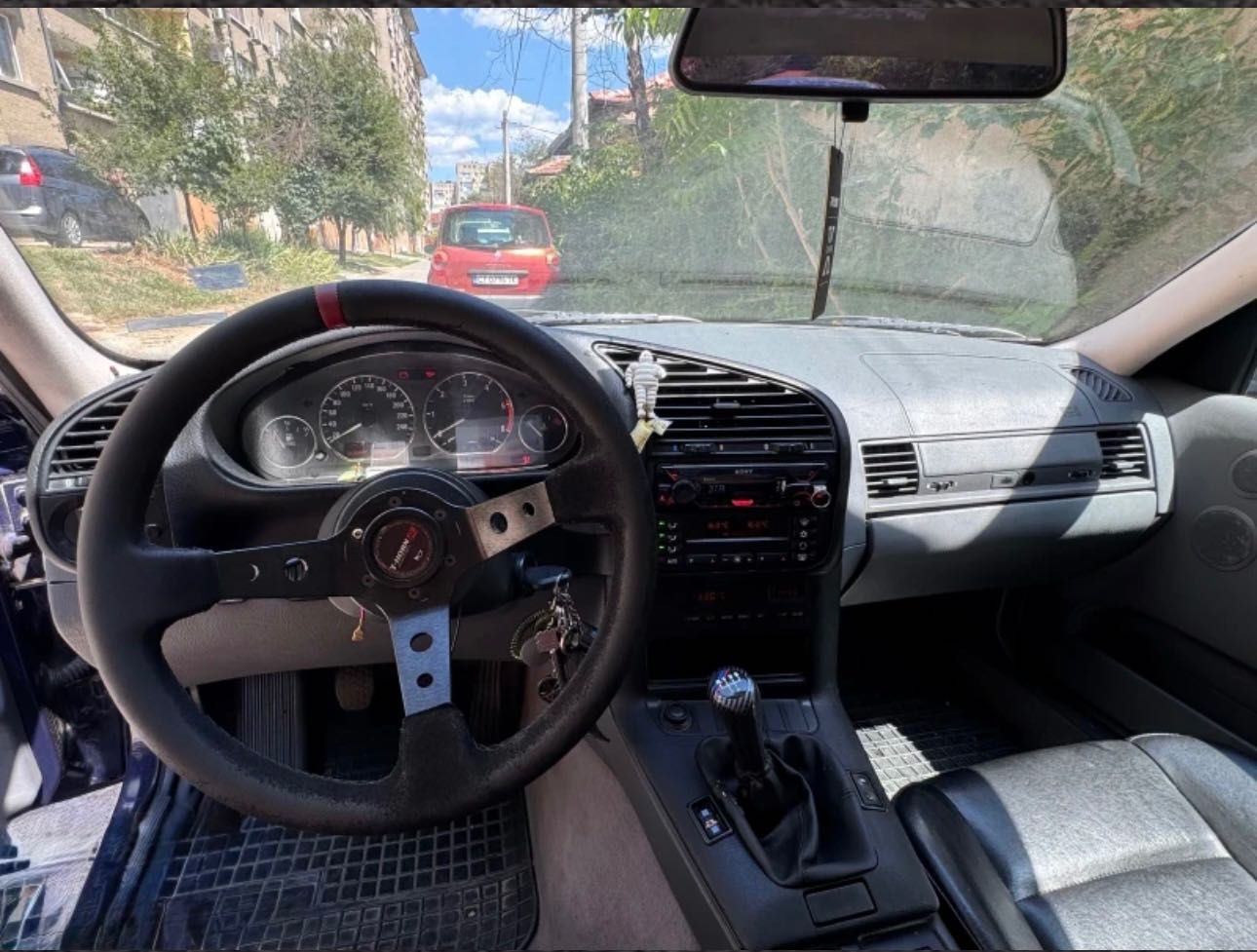 BMW E36 318i 1999г. 115к.с. Газ - бензин