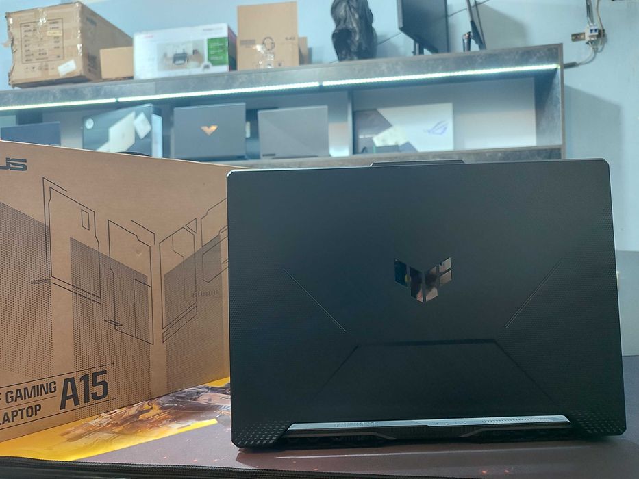 Мощный игравой ноутбук ASUS TUF Gaming A15  Ryzen 7-743HS(i7-13avlod)