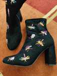 Botine cu broderie