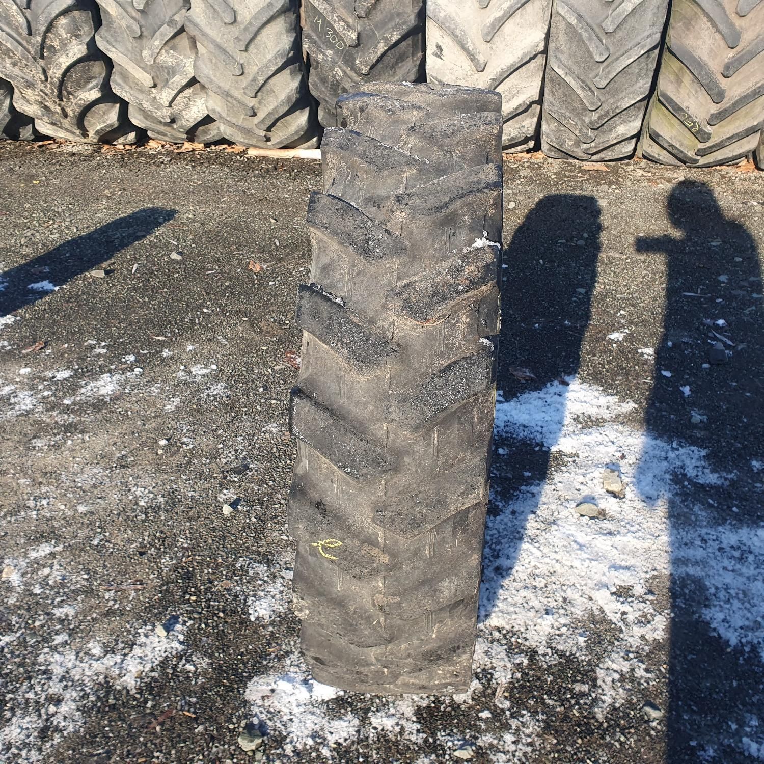 Cauciucuri 10.00-20 Bridgestone Lichidam Stocul la Anvelope Agricole