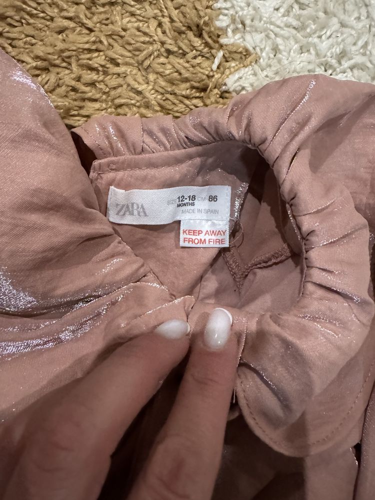 Zara бебешки рокли