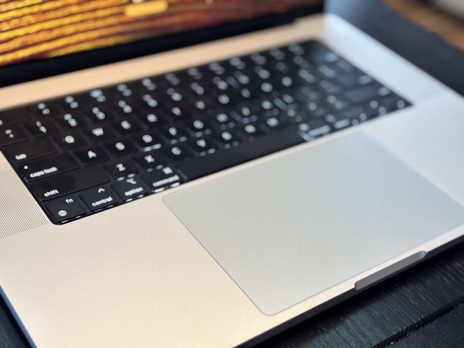 Macbook Pro 16” 2023 Nou