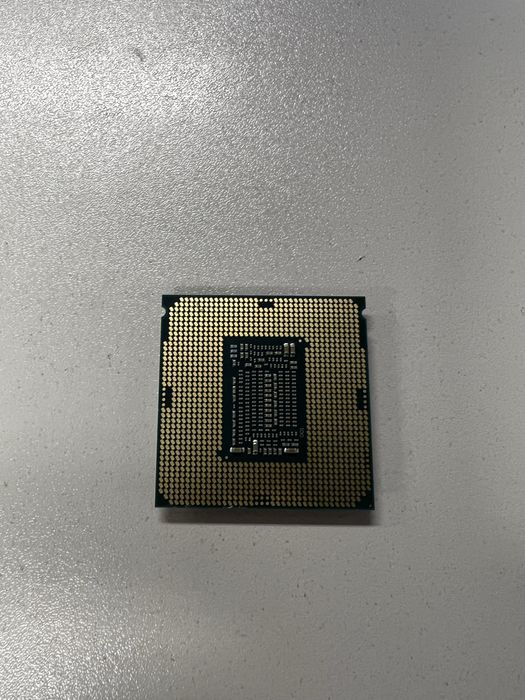 Intel i3 - 9100F