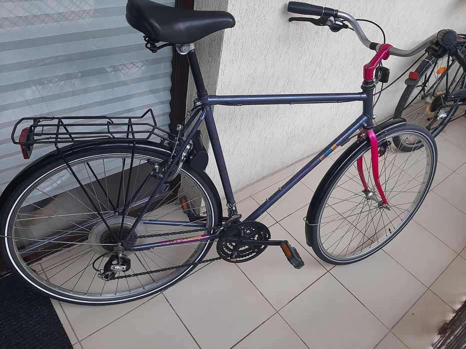 Bicicleta Shimano 100GS EMS