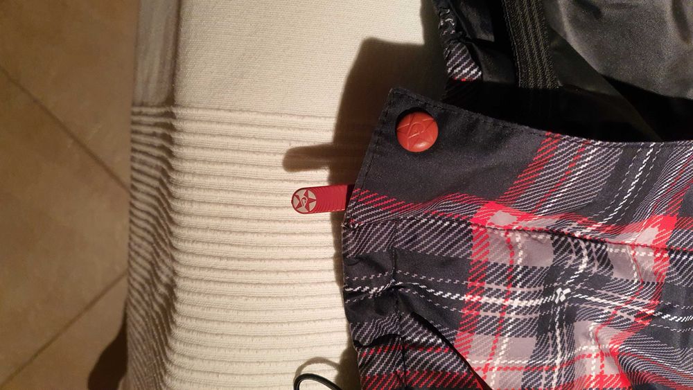 Детско скиорско яке и ръкавици Quicksilver