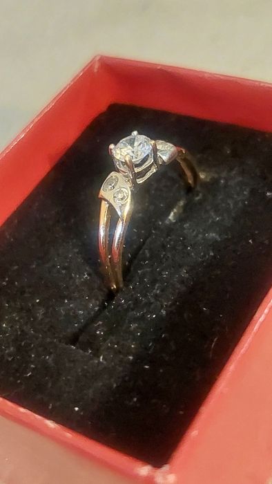 Руски златен пръстен