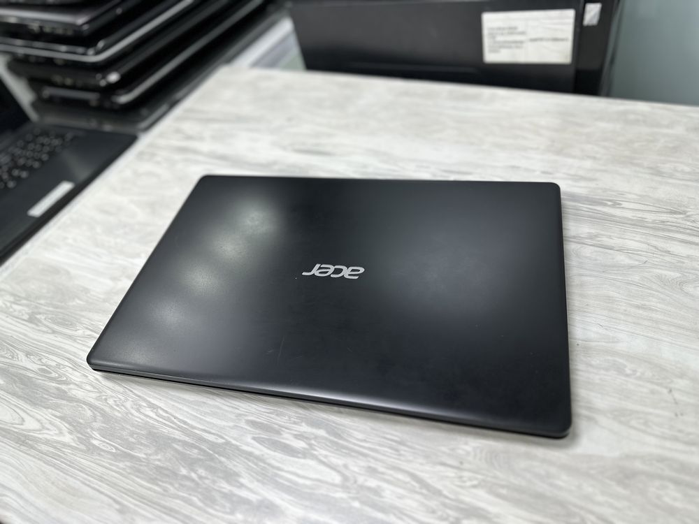 Acer Aspire 3 - AMD Ryzen 3-3200/ОЗУ-8/SSD128/HDD-1000/FullHD