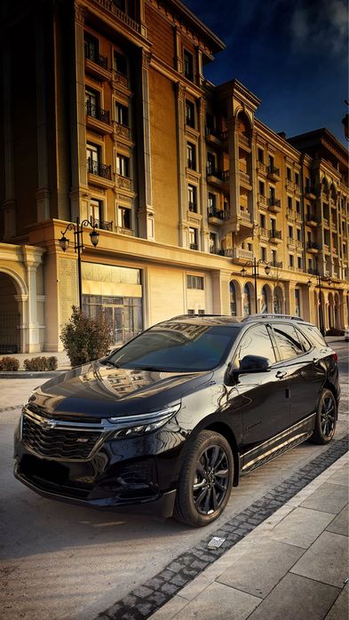 Chevrolet Equinox 2022 год, цвет черный