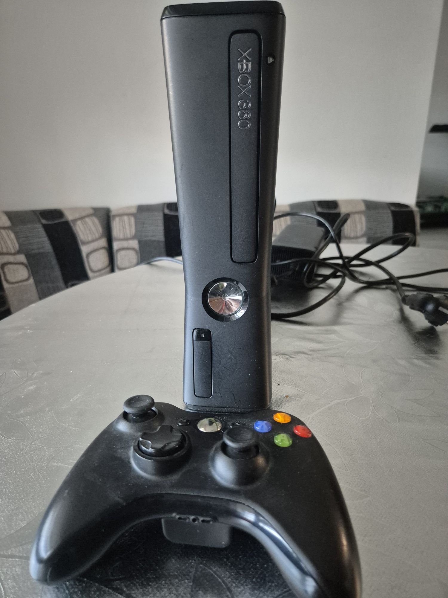 Xbox 360 с много игри